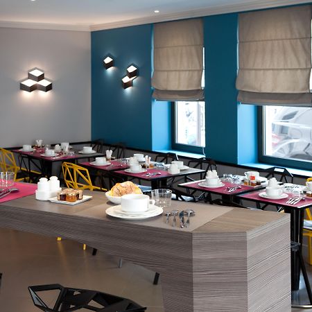 Hotel Eiffel Capitol Париж Екстериор снимка